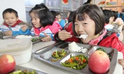 北京市中小学食堂将定健康标准