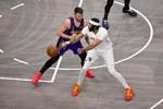Stein：新赛季独行侠与湖人第一次常规赛对决 在11月底的NBA杯上
